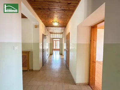 6-Zimmer-Haus mieten in Bruck an der Leitha – 321,22 m², € 4.712 – Bild 20 von 44
