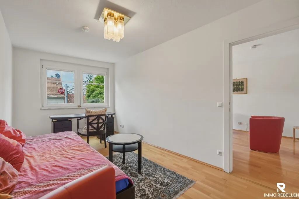 Wohnen am Wilhelminenberg - möblierte 2-Zimmer-Wohnung mit Balkon, Garage und Allgemeingarten - Widok 3