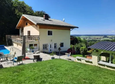 Haus kaufen in Salzburg-Umgebung – 313 m², € 980.000 – Bild 1 von 12