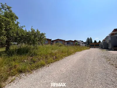 Grundstück kaufen in Kirchdorf an der Krems – 1 206 m², € 433.900 – Bild 2 von 2