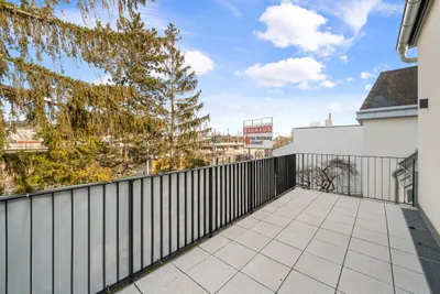Exklusive 4 Zimmer DG-BALKON-Wohnung - Qualität auf höchstem Niveau – Bild 2