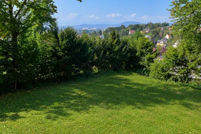 Grundstück kaufen in Graz – 2 250 m², € 1.500.000 – Bild 2 von 2