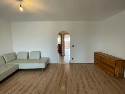 3-Zimmer-Wohnung mieten in Mödling – 77 m², € 980 – Bild 2 von 24