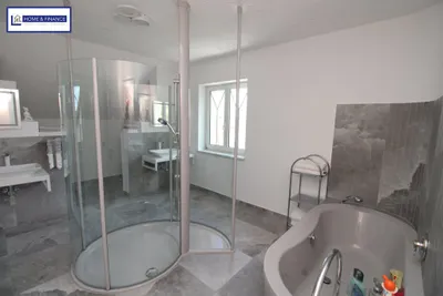6-Zimmer-Haus kaufen in Bruck an der Leitha – 210 m², € 777.000 – Bild 24 von 39