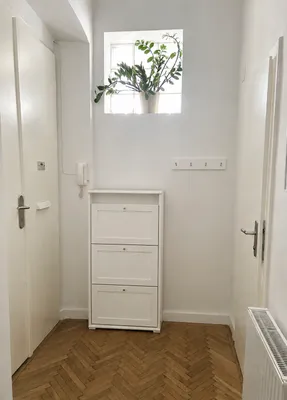 Helle 4-Zimmer-Altbauwohnung – Bild 3