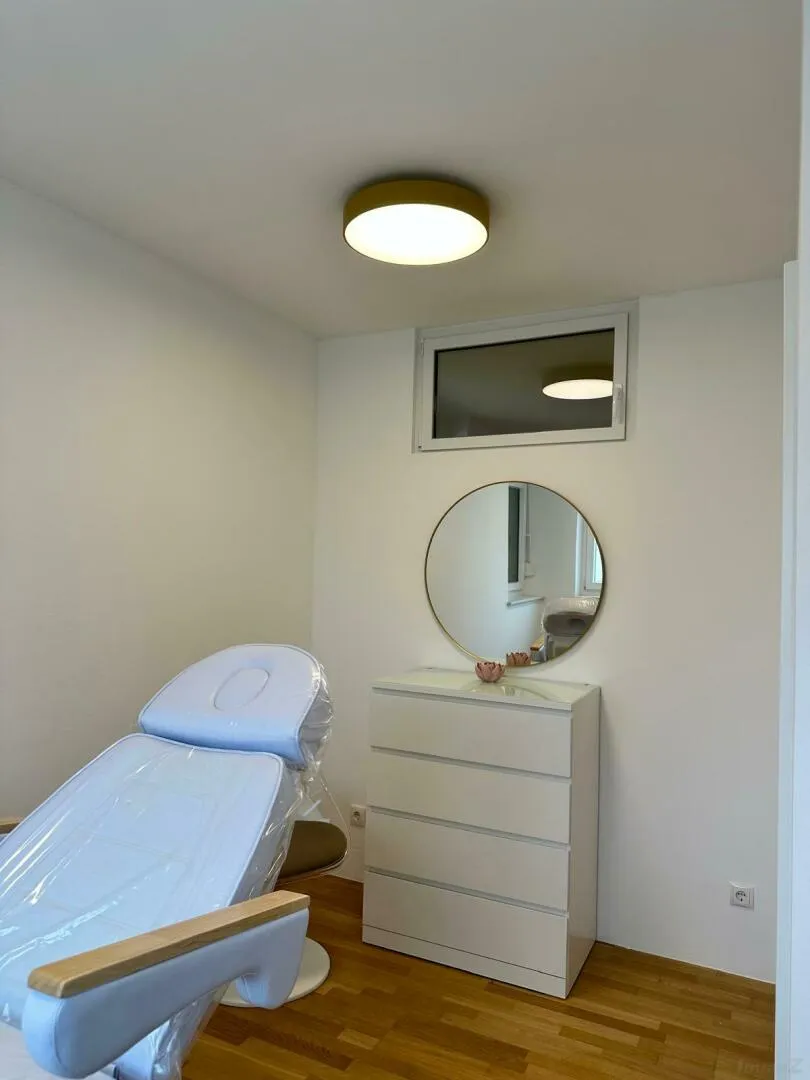 Provisionsfrei: moderne Räumlichkeiten für Ordination/Büro mit zwei Stellplätzen bei LKH / Med-Uni - Ansicht 3