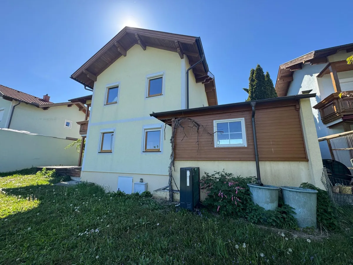 Gepflegtes Einfamilienhaus mit Garten in ruhiger Siedlungslage am Ortsrand von Ollersdorf - Ansicht 3