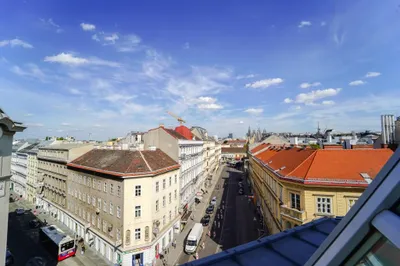 4-Zimmer-Wohnung mieten in Wien – 178 m², € 4.150 – Bild 10 von 19