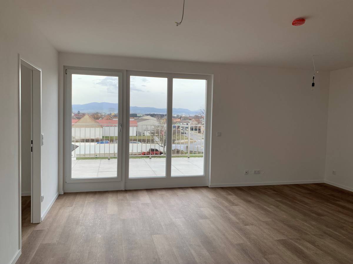 ZumGLÜCK * 5-Zi-DG-Wohnung mit Terrasse * inkl. Parkplatz * Provisionsfrei - Widok 3