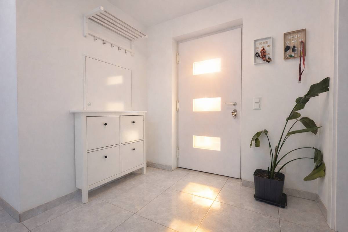 Neuwertiger Bungalow mit 4 Schlafzimmern - Ansicht 3