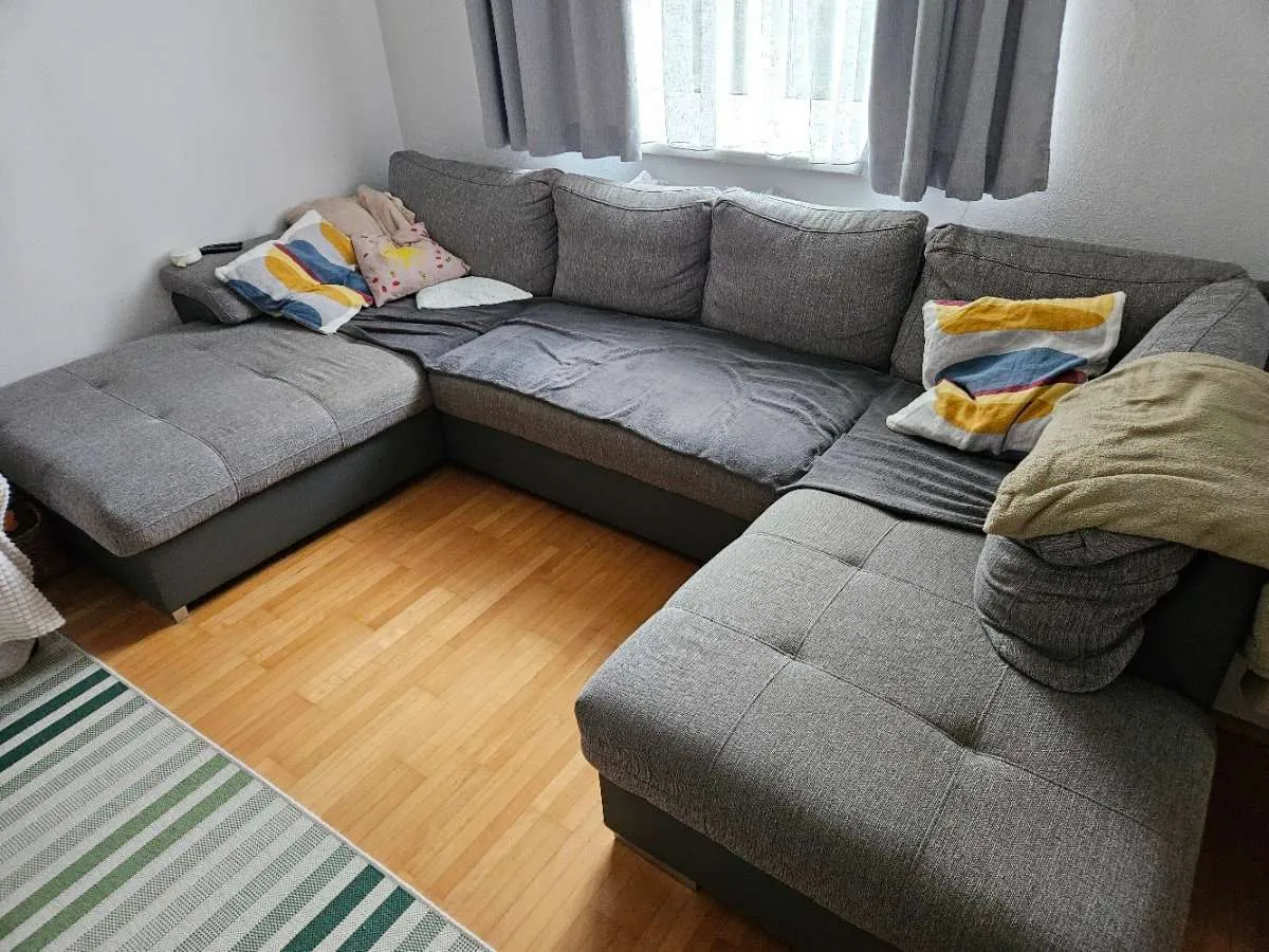 Gebrauchte Wohnlandschaft zu verschenken, € 0,- (4810 Gmunden)