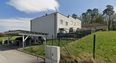 Haus kaufen in Amstetten – 375 m², € 1.100.000 – Bild 1 von 11