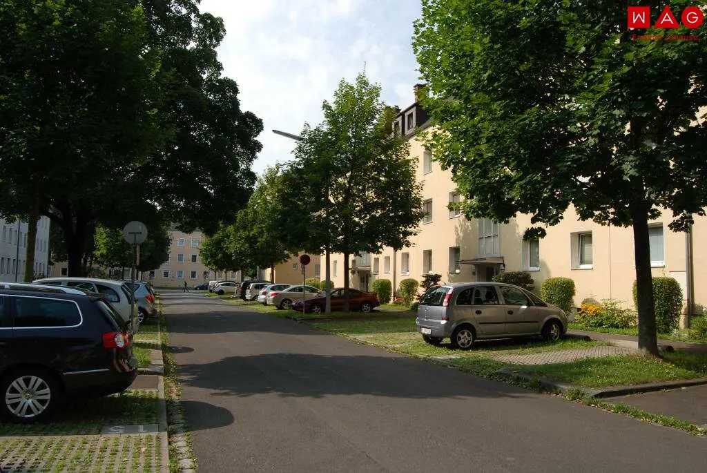 Heimkommen und wohlfühlen - ansprechende 2-Raum-Wohnung mit Balkon in zentrumsnaher Grünlage, am Bindermichl mitten in Linz! Optimale Infrastruktur vorhanden! - Ansicht 2