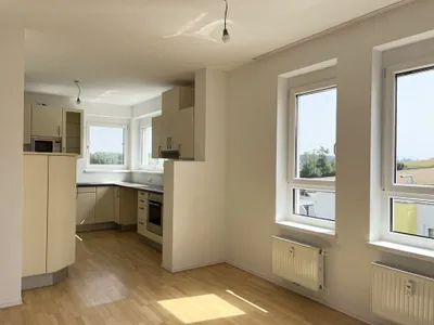Wohnung mieten in Wels-Land – 115,6 m², € 1.238 – Bild 2 von 15
