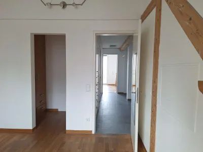 6-Zimmer-Gewerbeimmobilie mieten in Wels – 154,5 m², € 1.571 – Bild 19 von 28