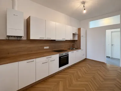 ERSTBEZUG I Ruhige 3-Zimmer-Altbauwohnung – Bild 3