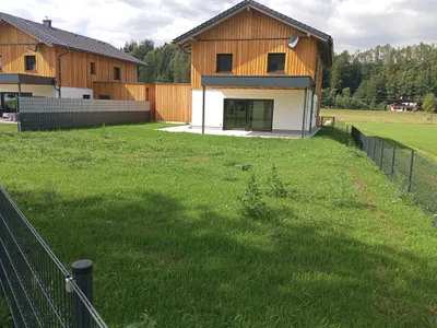 5-Zimmer-Haus mieten in Gmunden – 127 m², € 1.900 – Bild 4 von 20