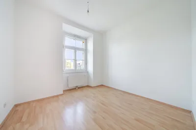 2-Zimmer-Wohnung kaufen in Baden – 50 m², € 159.000 – Bild 4 von 12