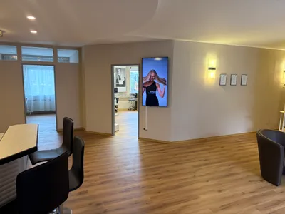 6-Zimmer-Gewerbeimmobilie mieten in Linz – 23 m², € 662 – Bild 4 von 4