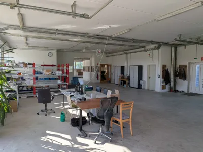 4-Zimmer-Gewerbeimmobilie mieten in Braunau am Inn – 320 m², € 1.860 – Bild 2 von 15