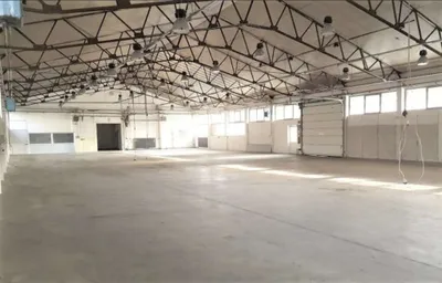 Gewerbeimmobilie mieten in Wels-Land – 1 569 m², € 8.943 – Bild 3 von 4