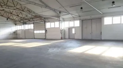 Gewerbeimmobilie mieten in Wels-Land – 1 569 m², € 8.943 – Bild 2 von 4