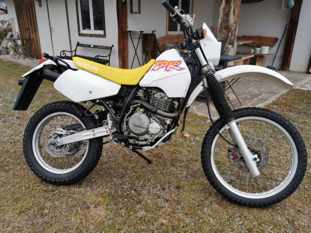 Suzuki DR Suzuki DR 350 Dual Sport Dakar Legende Enduro