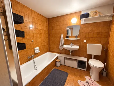 10-Zimmer-Haus kaufen in Feldkirchen – 186 m², € 399.600 – Bild 6 von 14