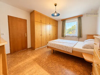 10-Zimmer-Haus kaufen in Feldkirchen – 186 m², € 399.600 – Bild 5 von 14