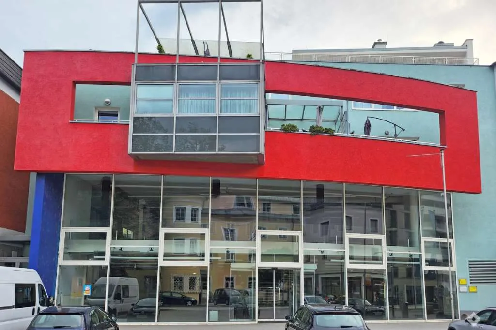 Großzügiges Geschäftslokal in Toplage in Bischofshofen - Ansicht 2