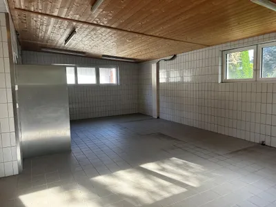 Gewerbeimmobilie mieten in Steyr-Land – 850 m², € 4.200 – Bild 4 von 7
