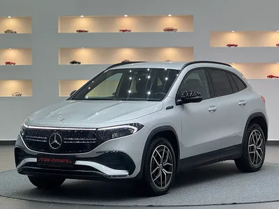 Mercedes-Benz EQA 300 4MATIC Aut. *AMG-Line* Night-Paket * AHK *
