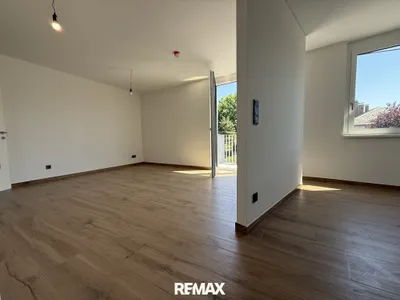1-Zimmer-Erstbezug mit Balkon - Top-Lage & bezugsfertig! – Bild 2