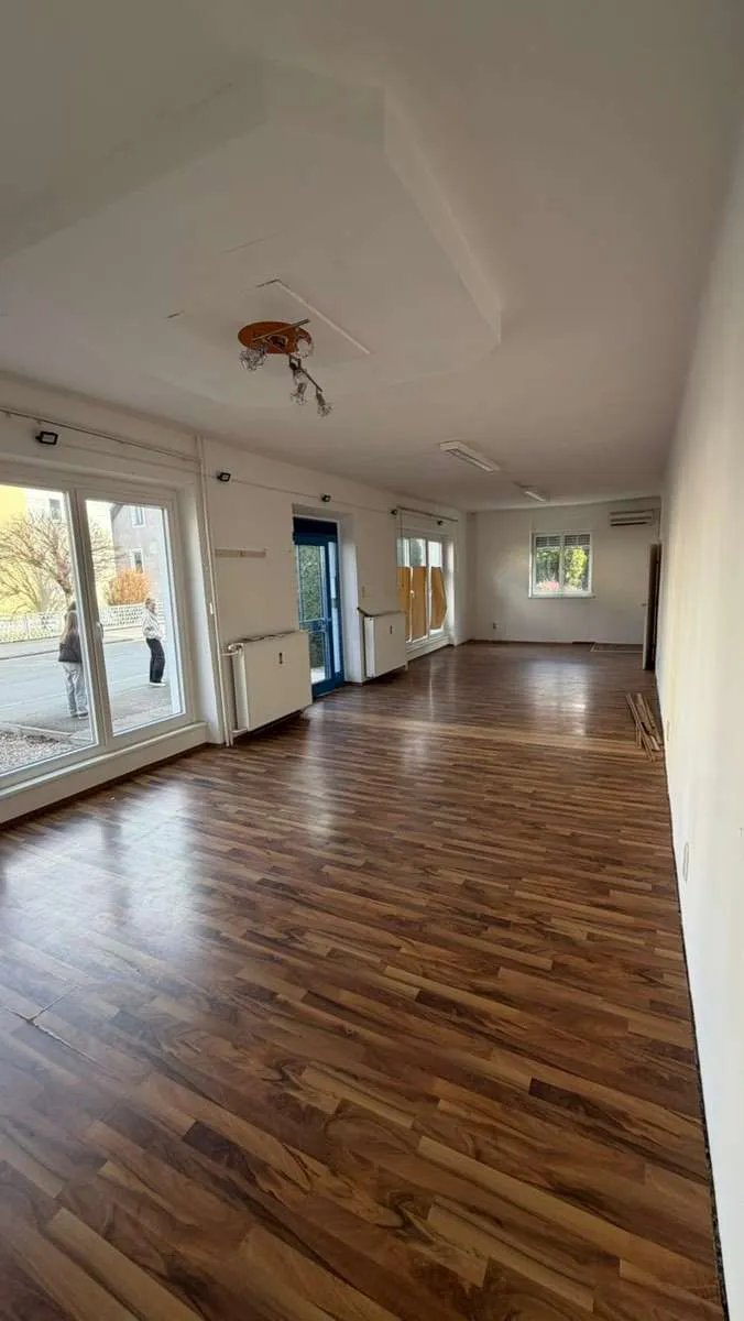 Geschäftslokal 70 m² - Ansicht 2