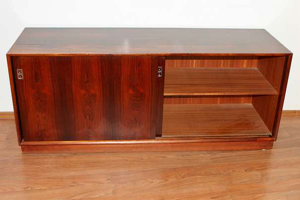 Original Design Sideboard aus RioPalisander von Arne