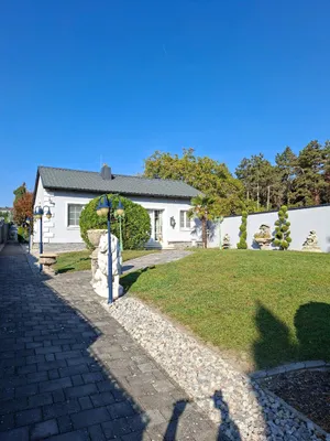 7-Zimmer-Haus kaufen in Bruck an der Leitha – 280 m², € 628.000