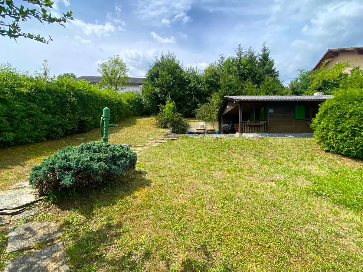 Wunderschönes Grundstück mit charmantem Gartenhaus - bietet viel Potenzial, sogar für zwei Häuser! - Veduta 2