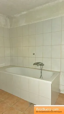 8-Zimmer-Gewerbeimmobilie kaufen in Waidhofen an der Thaya – 183 m², € 164.000 – Bild 15 von 54