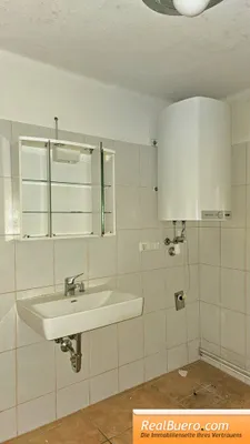 8-Zimmer-Gewerbeimmobilie kaufen in Waidhofen an der Thaya – 183 m², € 164.000 – Bild 14 von 54