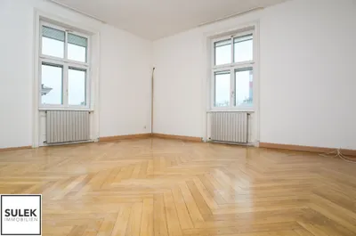 Ab Oktober - großzügige 2 Zimmer Altbauwohnung gegenüber dem AKH