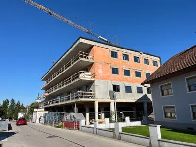 Gewerbeimmobilie kaufen in Gmunden – 113 m², € 415.000 – Bild 5 von 12
