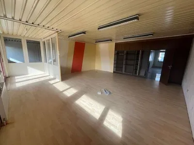 2-Zimmer-Gewerbeimmobilie mieten in Mistelbach – 22 m², € 5 – Bild 14 von 17