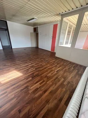 2-Zimmer-Gewerbeimmobilie mieten in Mistelbach – 22 m², € 5 – Bild 16 von 17