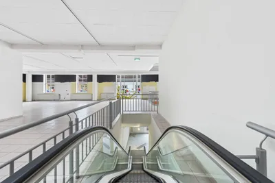 8-Zimmer-Gewerbeimmobilie mieten in Wiener Neustadt – 709 m² – Bild 4 von 25