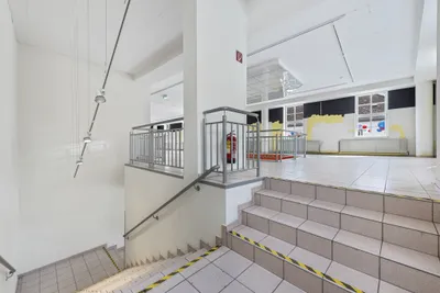 8-Zimmer-Gewerbeimmobilie mieten in Wiener Neustadt – 709 m² – Bild 15 von 25