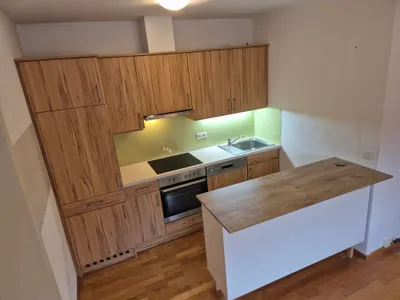 3-Zimmer-Wohnung mieten in Neunkirchen – 54 m², € 685 – Bild 1 von 12