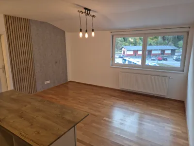 3-Zimmer-Wohnung mieten in Neunkirchen – 54 m², € 685 – Bild 4 von 12