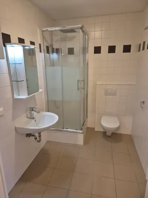 3-Zimmer-Wohnung mieten in Neunkirchen – 54 m², € 685 – Bild 8 von 12