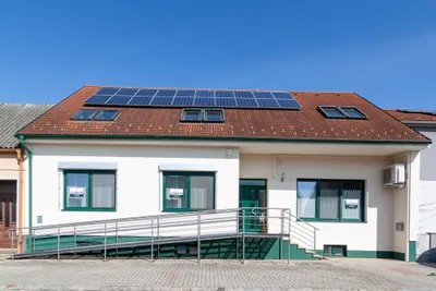 7-Zimmer-Gewerbeimmobilie kaufen in Neusiedl am See – 351 m², € 575.000 – Bild 2 von 31