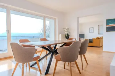 7-Zimmer-Haus mieten in Krems an der Donau – 180 m², € 2.200 – Bild 4 von 14